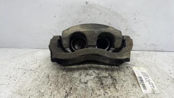 Etrier avant gauche (freinage)