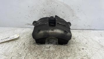 Etrier avant gauche (freinage)