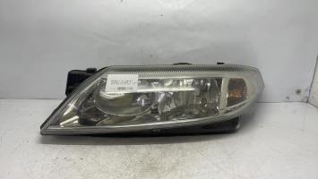 Óptica delantera principal izquierda (luces) (faro)