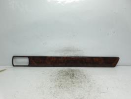 Baguette de porte avant droite