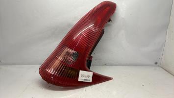 Fanale posteriore principale destro (luci)