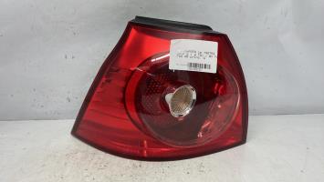 Fanale posteriore principale sinistro (luci)