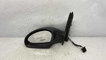 Retrovisor izquierdo