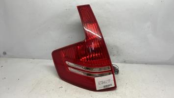 Fanale posteriore principale sinistro (luci)