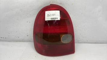 Fanale posteriore principale sinistro (luci)