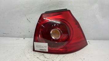 Fanale posteriore principale destro (luci)