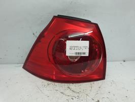 Fanale posteriore principale sinistro (luci)