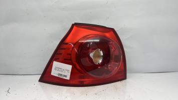 Fanale posteriore principale sinistro (luci)