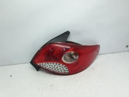 Fanale posteriore principale destro (luci)