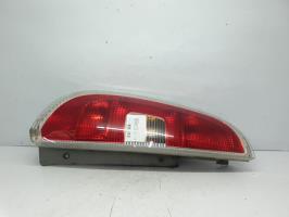 Fanale posteriore principale sinistro (luci)