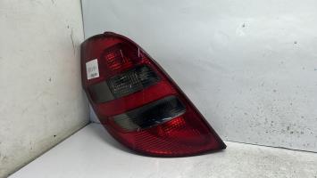 Fanale posteriore principale sinistro (luci)