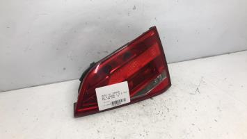 Feu arriere secondaire droit (feux)