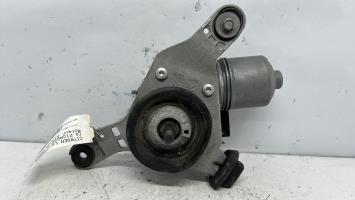 Moteur essuie glace avant gauche