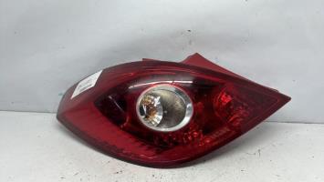 Fanale posteriore principale sinistro (luci)