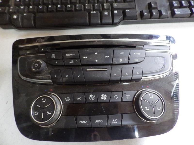 Commande autoradio