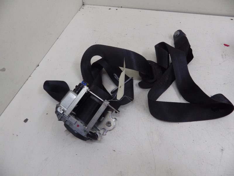 Ceinture avant gauche