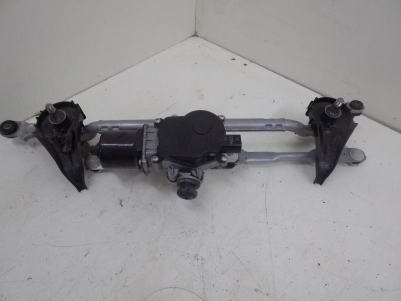 Moteur essuie glace avant