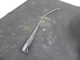 Bras essuie glace arriere