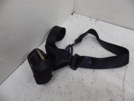 Attache ceinture avant gauche
