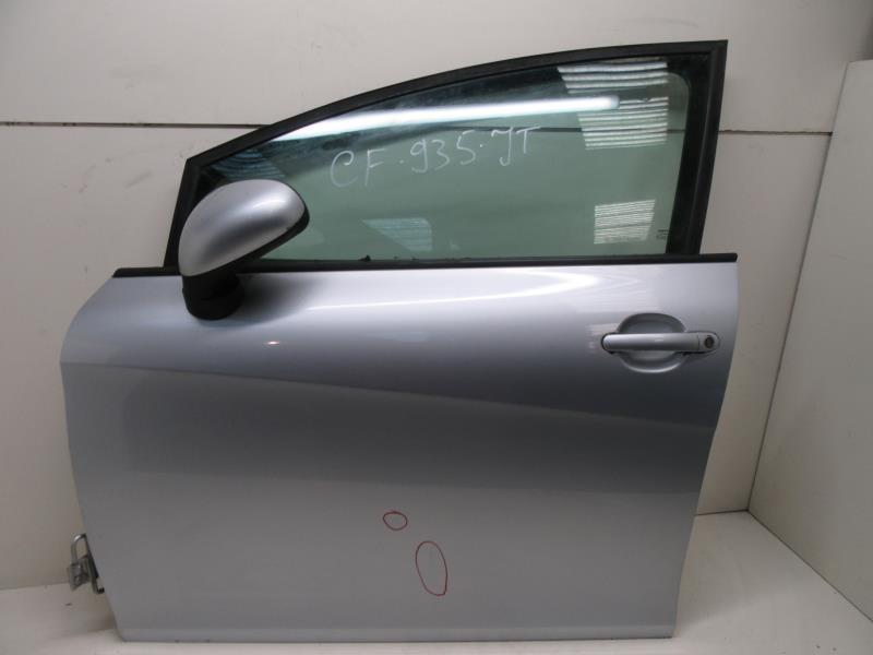 Porte avant gauche