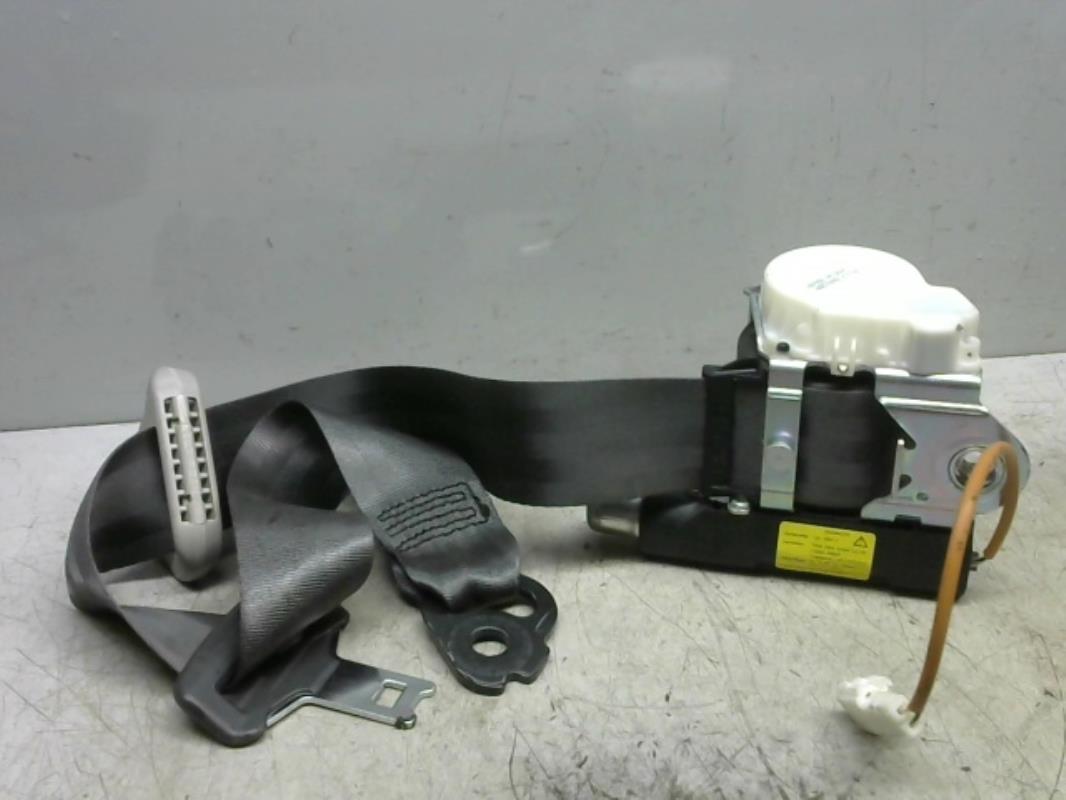 Ceinture arriere droit