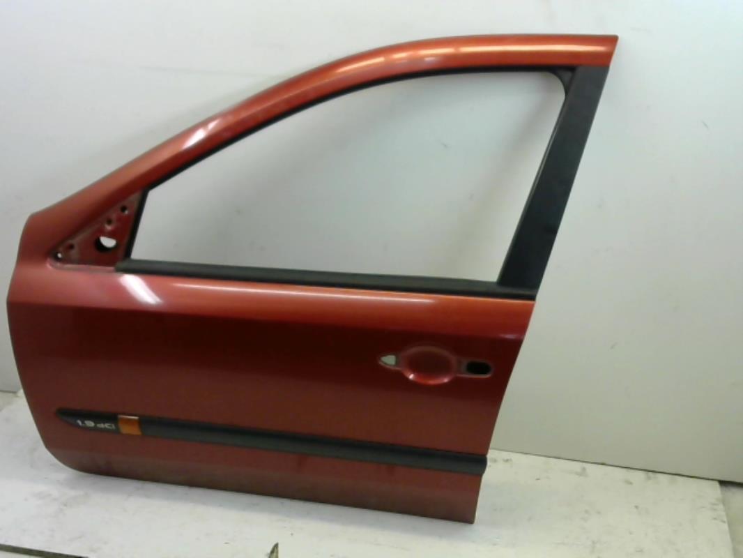 Porte avant gauche