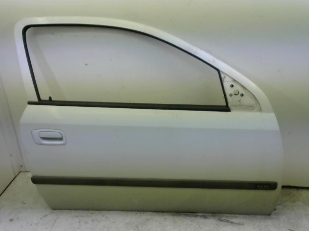 Porte avant droit