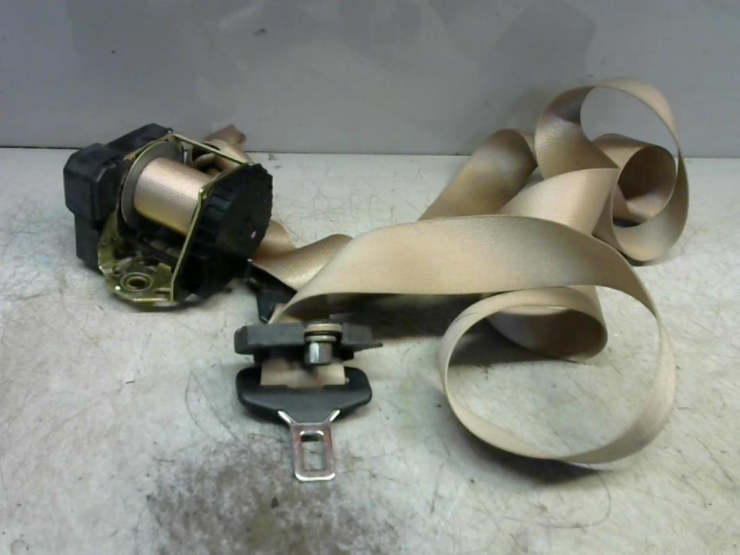 Ceinture arriere droit