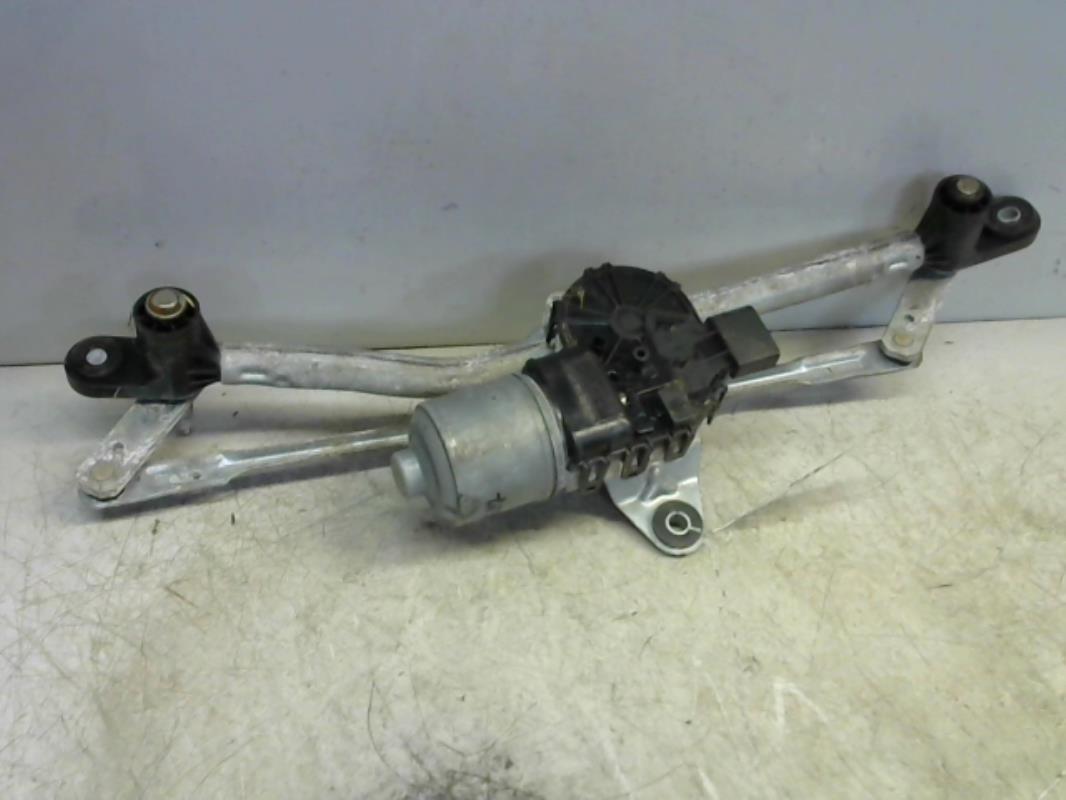 Moteur essuie glace avant
