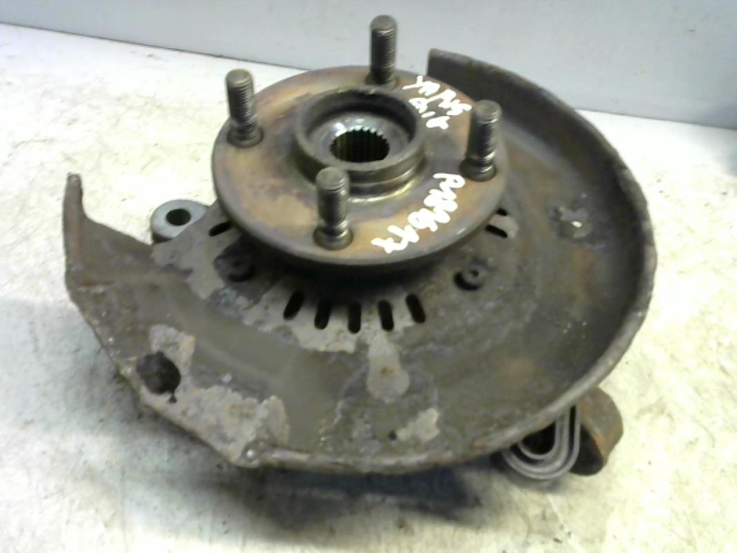 Fusee avant gauche