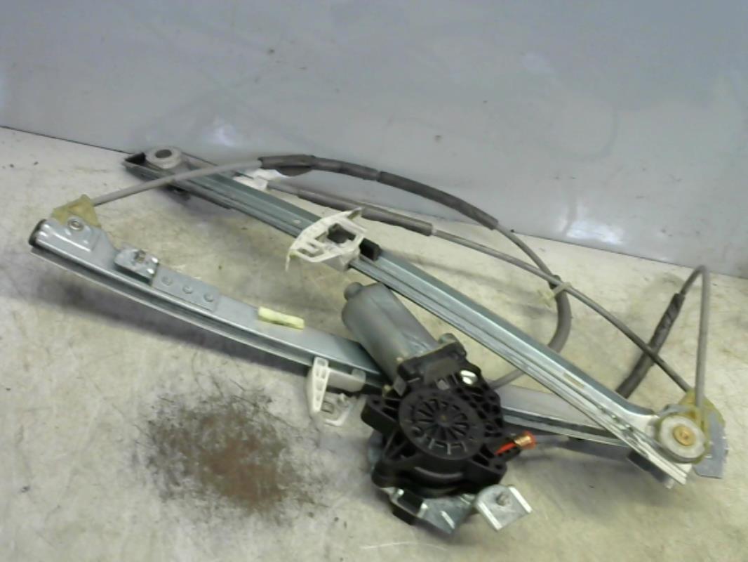 Leve vitre electrique avant gauche