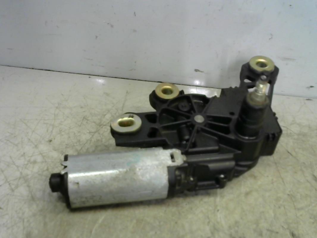 Moteur essuie glace arriere