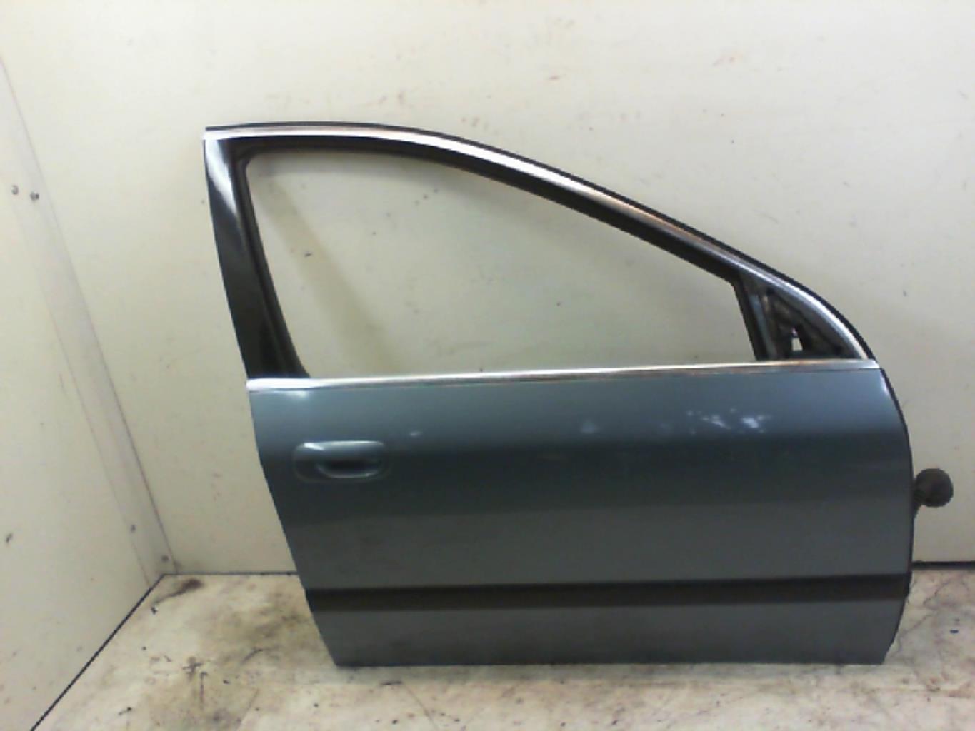 Porte avant droit
