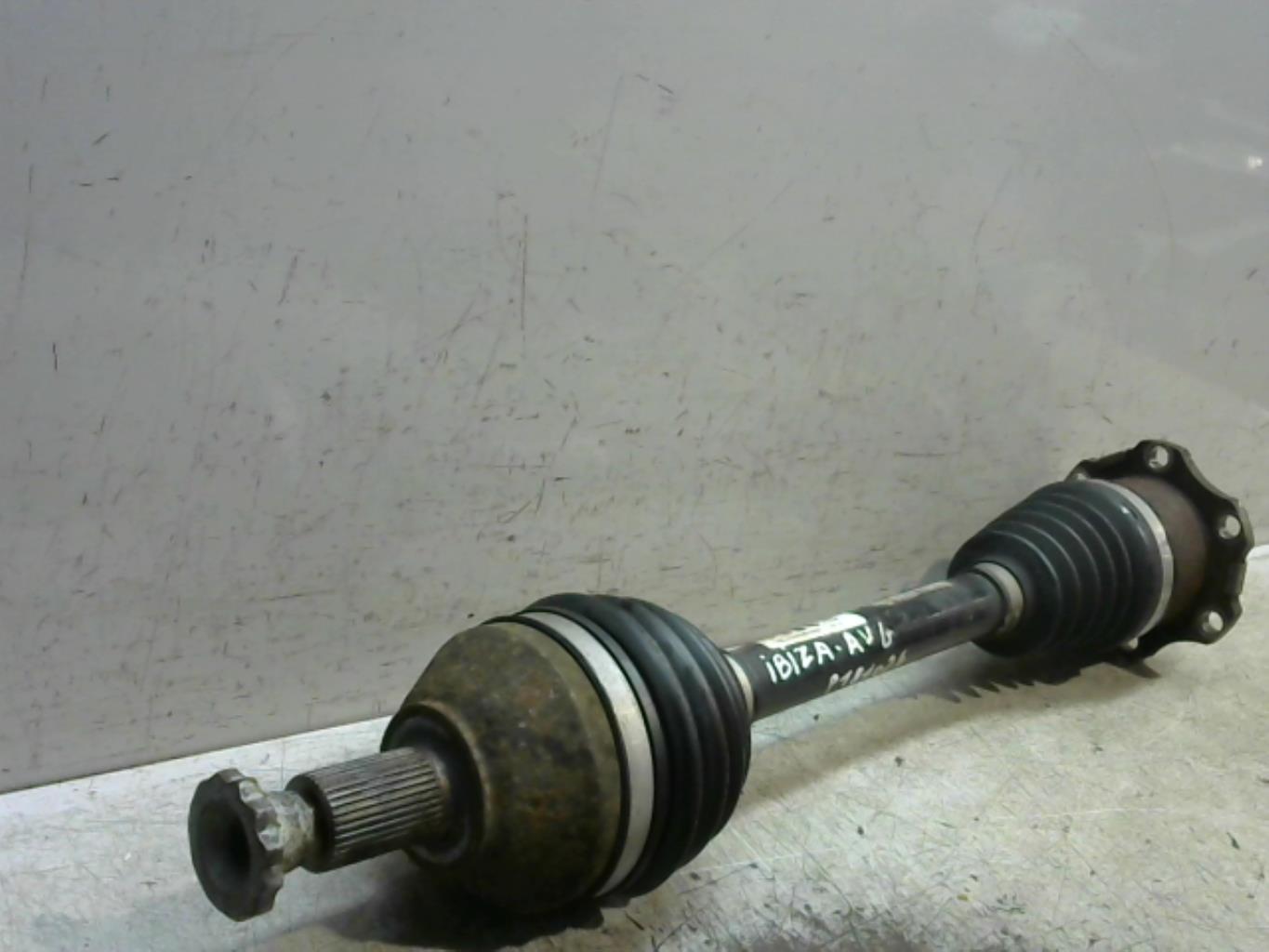 Cardan gauche (transmission)