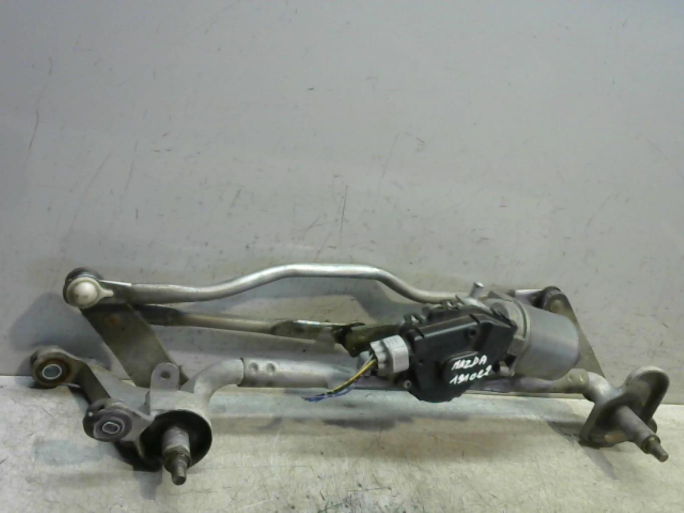 Moteur essuie glace avant
