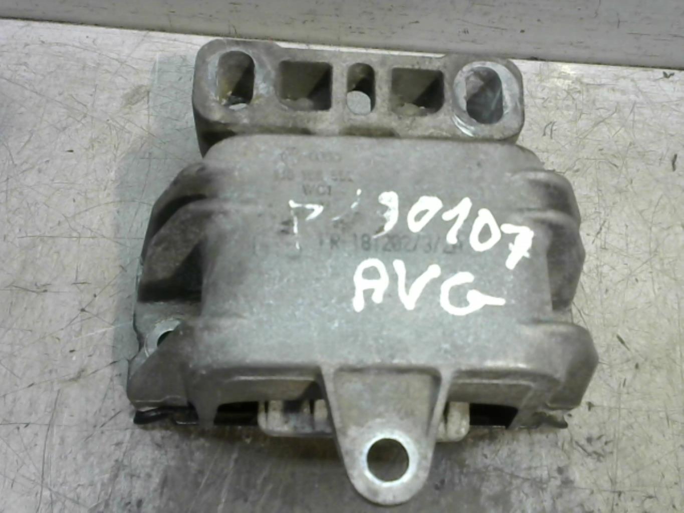Support moteur gauche