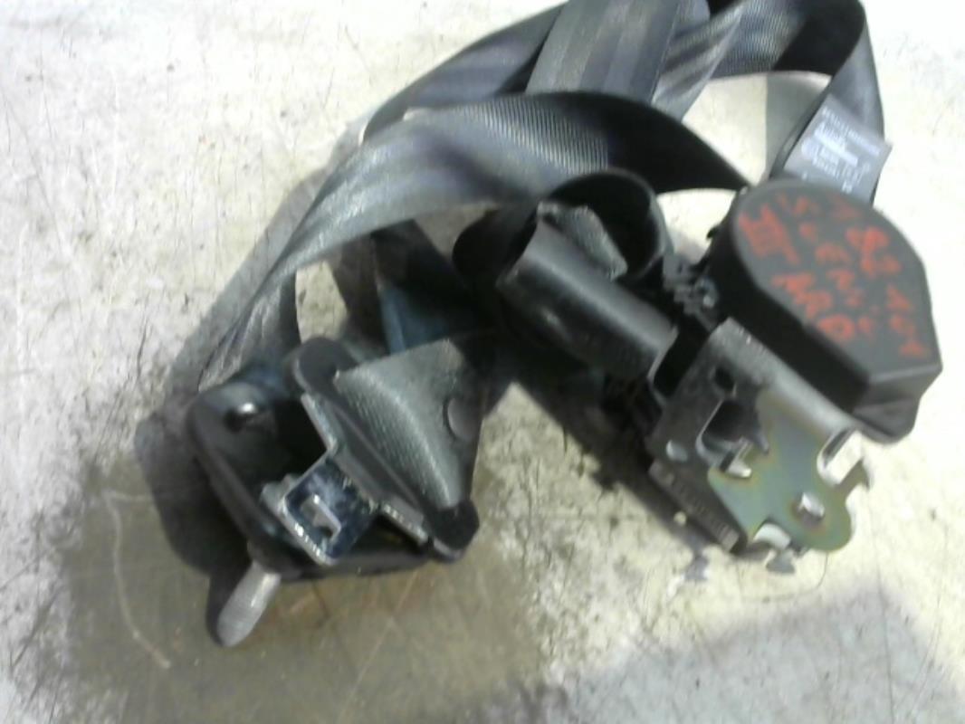Ceinture arriere droit