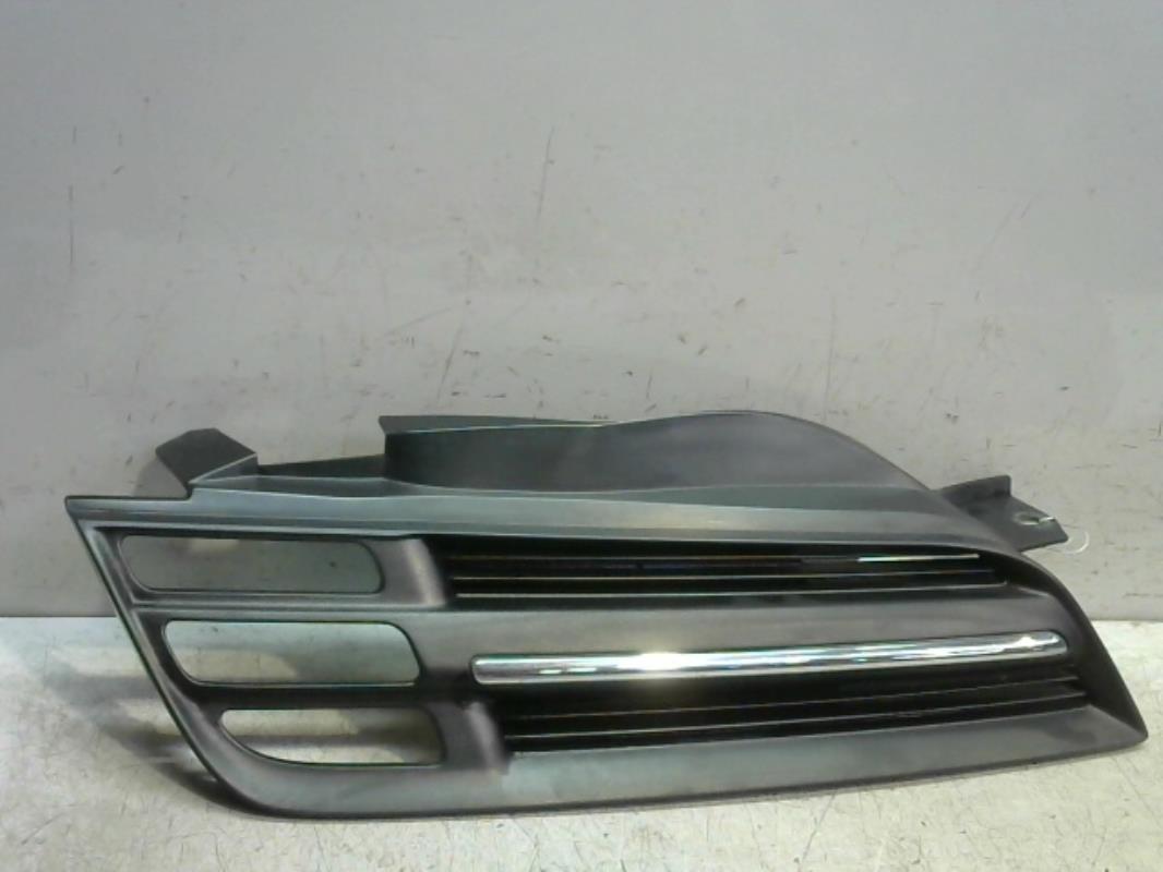 Grille de calandre droite