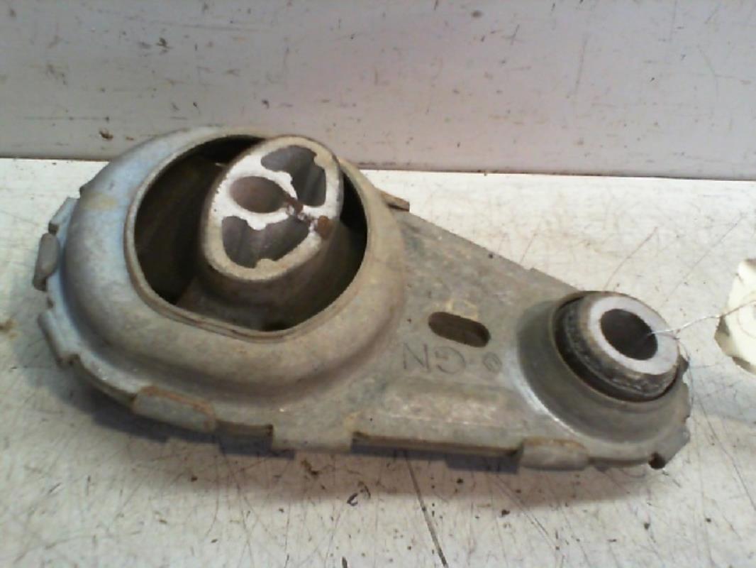 Bielette anti couple moteur