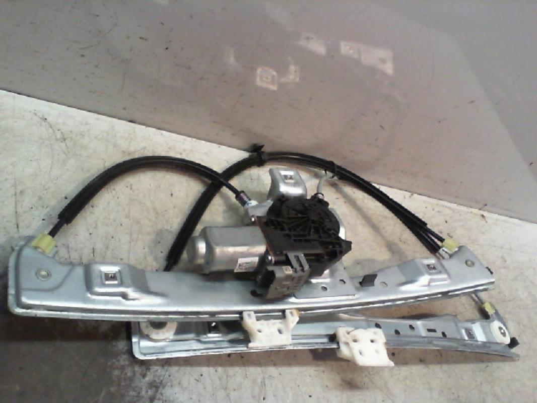 Leve vitre electrique avant gauche
