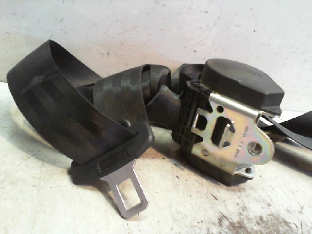 Ceinture arriere droit