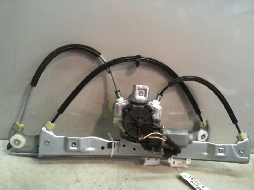 Leve vitre electrique avant droit