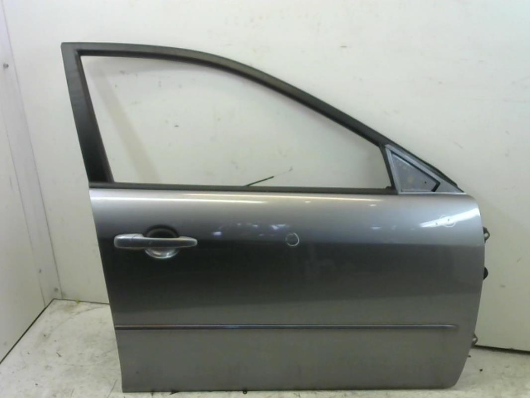 Porte avant droit