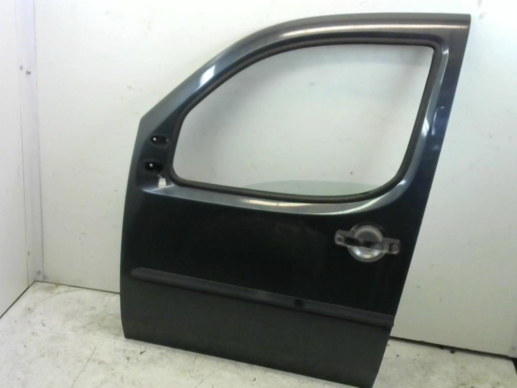 Porte avant gauche