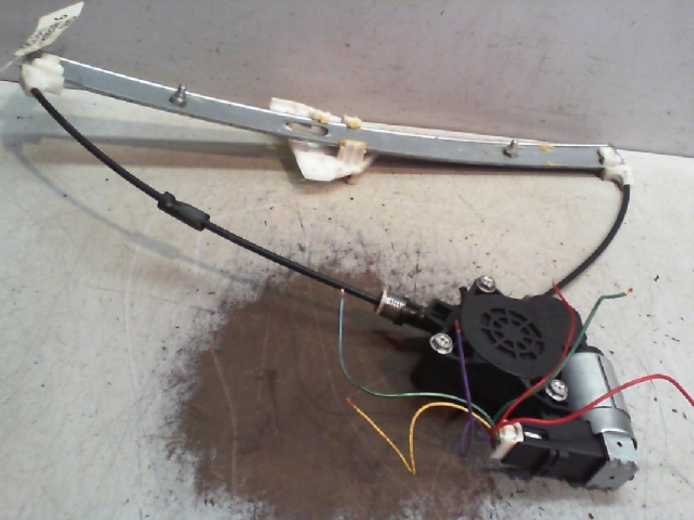 Leve vitre electrique avant droit
