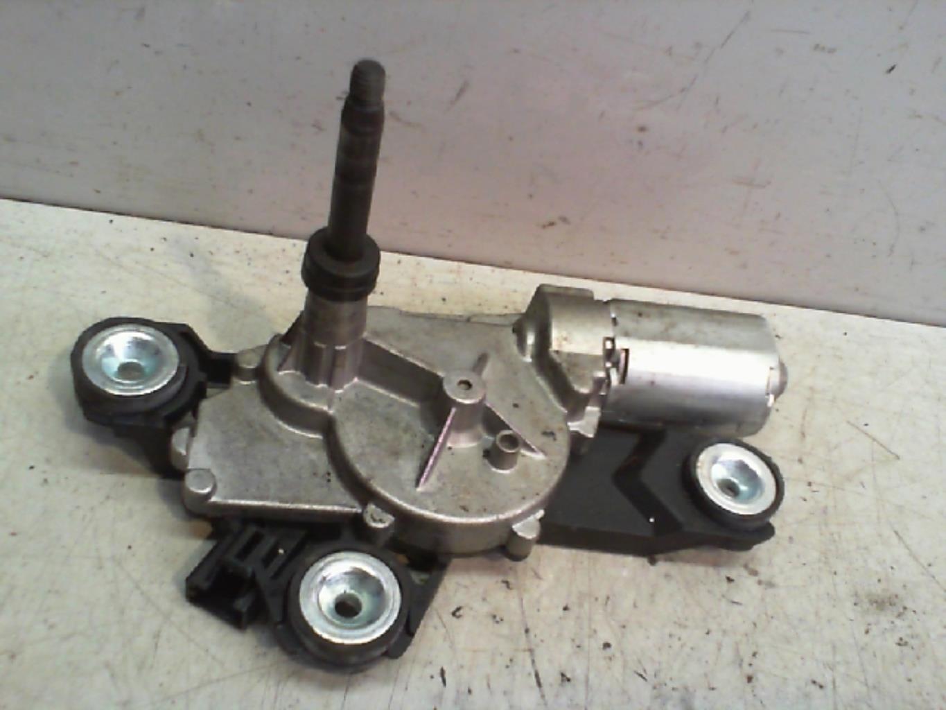 Moteur essuie glace arriere