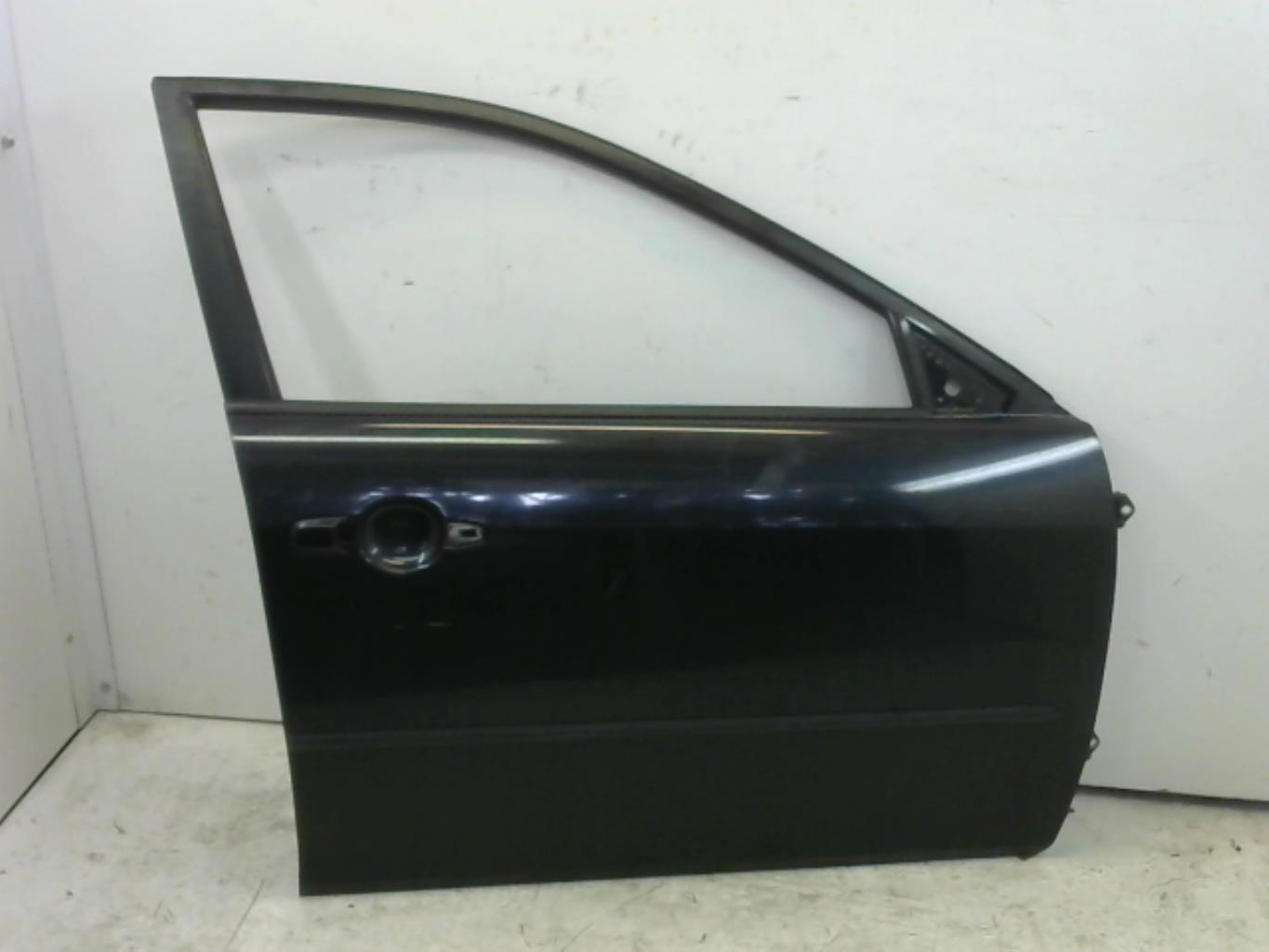 Porte avant droit