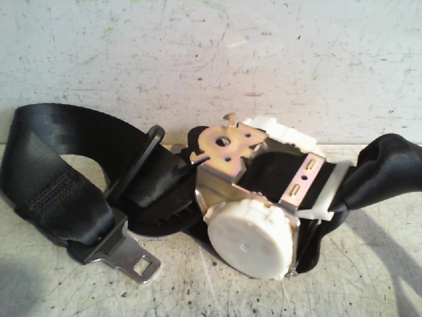 Ceinture arriere droit