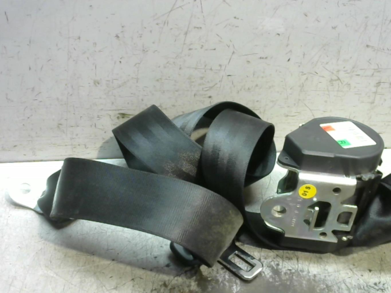 Ceinture arriere droit