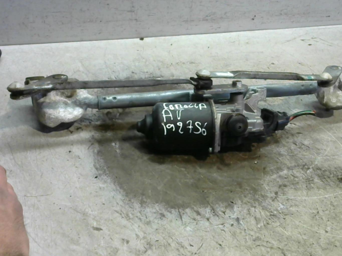 Moteur essuie glace avant